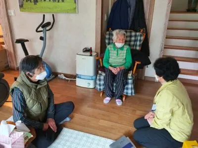У Південній Кореї від коронавірусу одужала 96-річна жінка