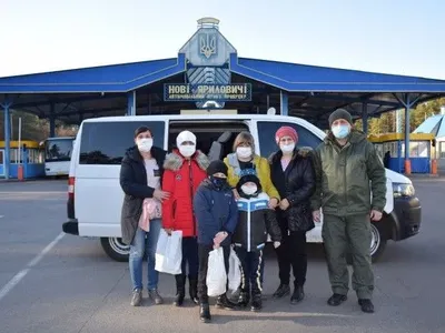Пограничники помогли 39 украинцам вернуться из Беларуси в Киев