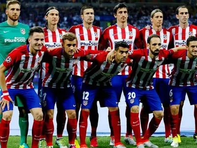 Два испанских футбольных клуба урезали зарплату футболистам на время пандемии коронавируса