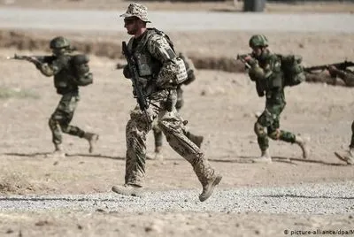 Германия выводит из Ирака часть войск из-за коронавируса