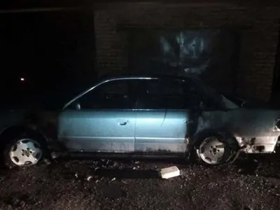 На Дніпропетровщині згоріла автівка