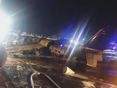На Филиппинах во время взлета разбился самолет с медиками