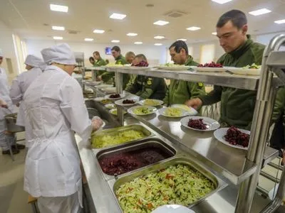 Зеленський підписав законопроект про безперебійне харчування військовослужбовців