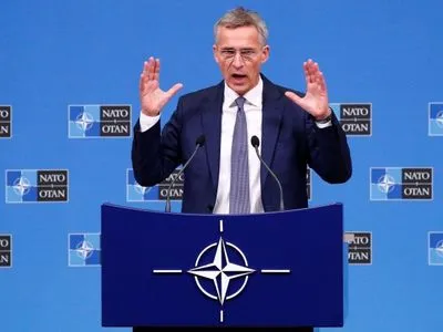 Генсек НАТО призвал Россию прекратить боевые действия в Украине
