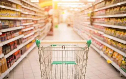 "Бум" на онлайн-покупки: здорових британців закликали самим ходити у супермаркети