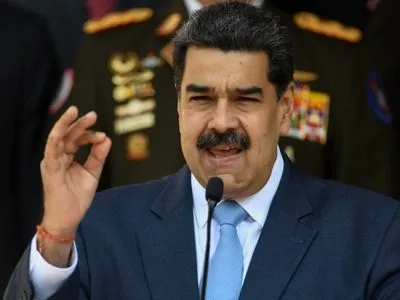Мадуро наказав мобілізувати артилерію Венесуели для захисту країни