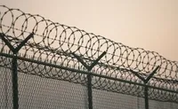 Британия освободит 4 тыс. заключенных, чтобы сдержать распространение коронавируса