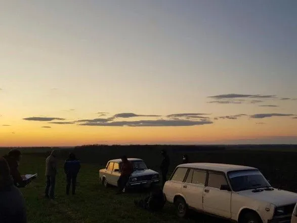 В Сумской области задержали двух мужчин, перевозивших труп в багажнике авто