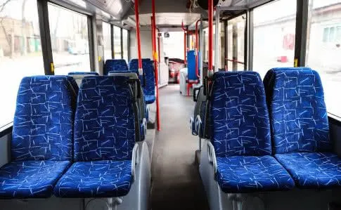 В Запорожье ограничат движение общественного транспорта: проезд только по пропускам