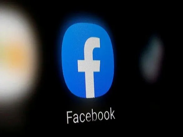 Facebook буде збирати дані про переміщення користувачів в рамках боротьби з пандемією