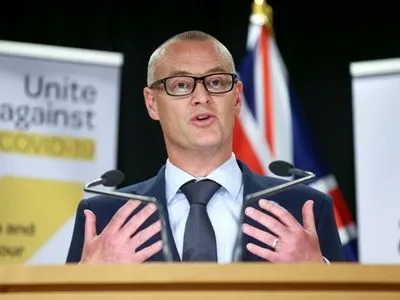 Голову МОЗ Нової Зеландії понизили на посаді через порушення карантину
