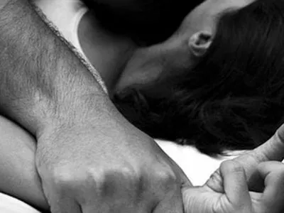 Зґвалтування жінки у Пущі-Водиці: повідомлено про підозру будівельнику санаторію
