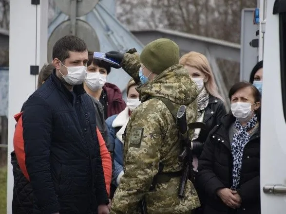 Еще 5,6 тысячи украинцев вернулись на Родину