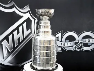 Двадцять клубів НХЛ підтримали ідею скорочення серій плей-офф