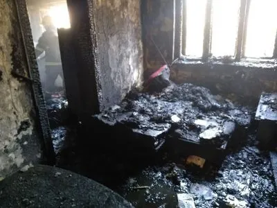 На Закарпатье спасли мужчину во время пожара, который потерял сознание от угарного газа