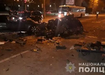 У Дніпрі в ДТП за участю трьох авто загинули дві людини