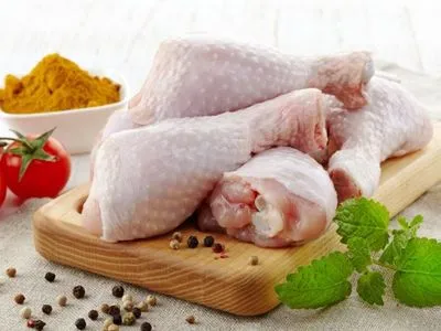 Украина снизит экспорт курятины, но не критично - USDA