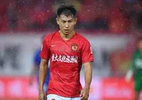 Футбольный клуб уволил двукратного чемпиона Китая из-за попытки нарушения карантина