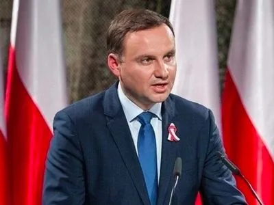 В Польше из-за пандемии предлагают отменить выборы и продолжить президентство Дуды