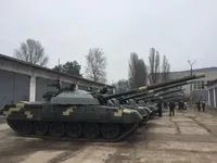 Модернизированный танк Т-72 прошел подводные испытания