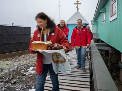 На Великдень на антарктичну станцію має прибути новий загін українських полярників