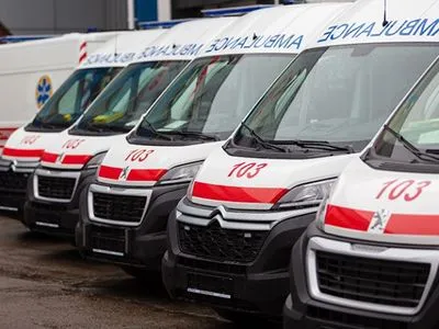 Украинские больницы смогут бесплатно отремонтировать "скорые" марок "Citroën" и "Peugeot"