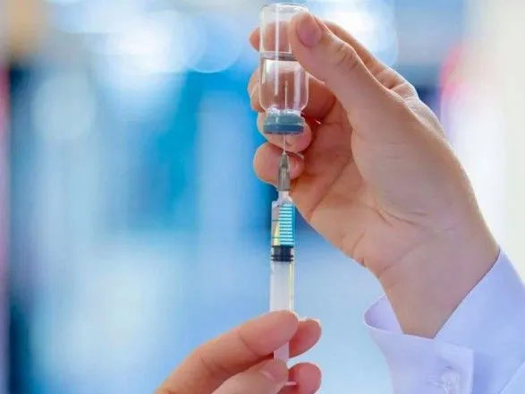 Британские ученые ищут добровольцев для испытания вакцины от коронавируса