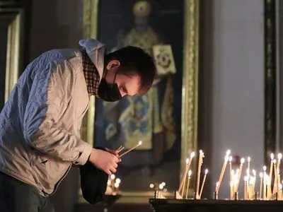На Буковине новые случаи COVID-19 зафиксированы среди посетителей церквей в Вербное воскресенье