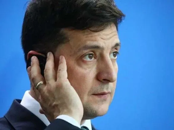 Президент порадив українцям на карантині “прокачати” свої знання з іноземних мов