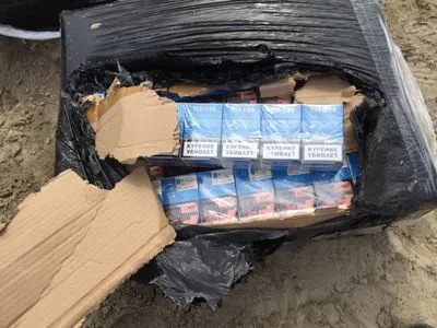 Прикордонники виявили на Харківщині 13 тис. пачок російських цигарок