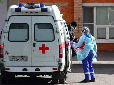 Пандемія коронавірусу: в РФ інфікований COVID-19 послушник Троїце-Сергієвої Лаври наклав на себе руки