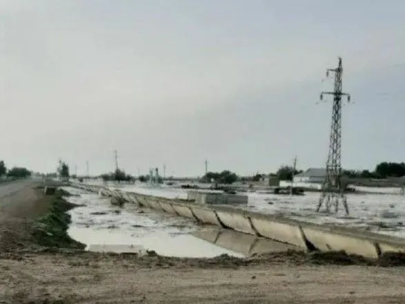 В Узбекистане прорвало дамбу водохранилища, тысячи людей эвакуированы