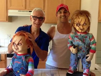У США наклав на себе руки сценарист фільмів жахів про ляльку Чакі