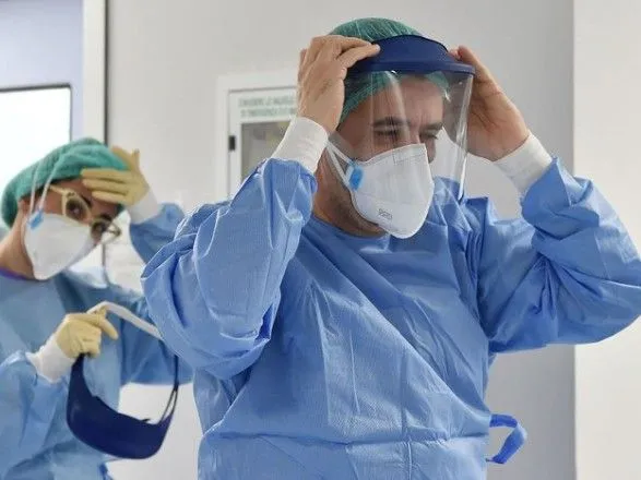 В Житомирской области коронавирусом заболели 107 медиков