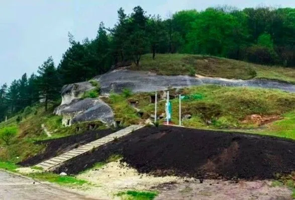 Во Львовской области повредили памятник археологии: открыто производство