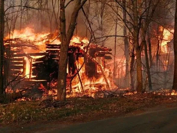 Правительство выделило деньги для пострадавших от пожара в Житомирской области