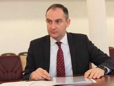 Верланов оскаржує своє звільнення з посади голови Державної податкової служби