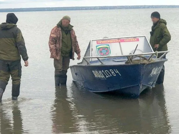 На Одещині спіймали браконьєрів на вилові раків під виглядом прикордонників