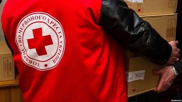 Красный Крест передал Украине 172 тыс. средств индивидуальной защиты