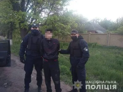 В Харькове задержали мужчину, который под видом сантехника ограбил квартиру с иностранцами