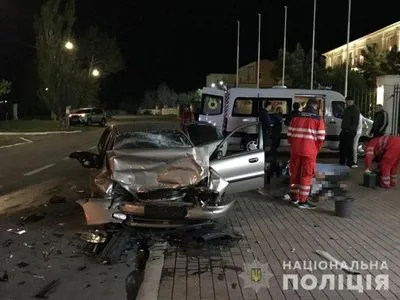 В Бердянске произошло смертельное ДТП: два человека погибли, еще трое в больнице
