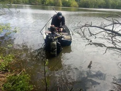 У Вінниці підняли з дна озера зниклого рибалку