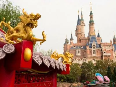 У Шанхаї відновив роботу Disneyland
