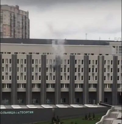 В результате пожара пять человек, подключенных к ИВЛ, погибли в больнице в Санкт-Петербурге