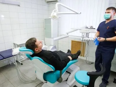 Кличко: відучора в столиці запрацювали стоматології
