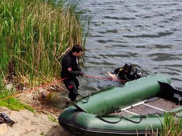 В Днепропетровской области нашли тело 11-летнего мальчика, который прыгнул в водоем и пропал