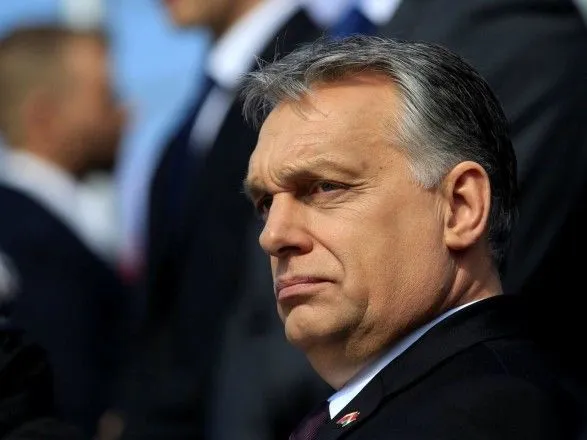 Премьер Венгрии заявил, что готов отказаться от расширенных полномочий в конце мая