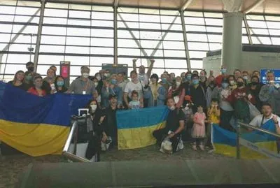 Сьогодні в Україну з Китаю повернуться 75 громадян