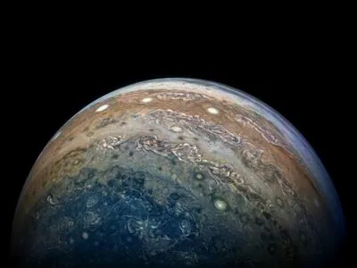 NASA опублікувало нові фото Юпітера