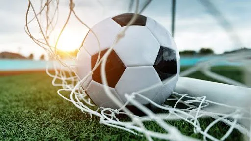 Рада сняла с рассмотрения несколько проектов постановлений о футбольной ВСК